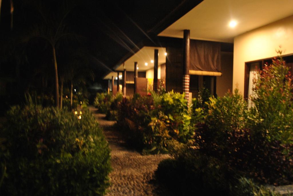 Damara Lembongan Hotel Nusa Lembongan Buitenkant foto